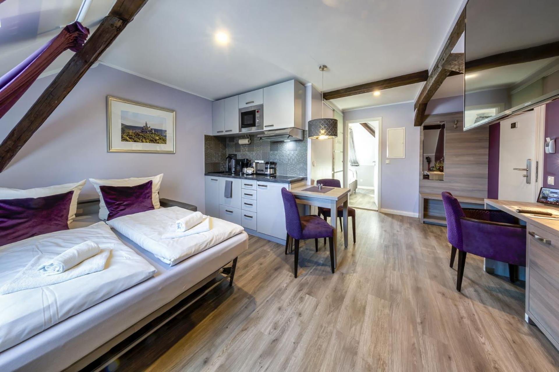 Apartmenthaus Burgenheimat In Rhens Bei Koblenz Zewnętrze zdjęcie