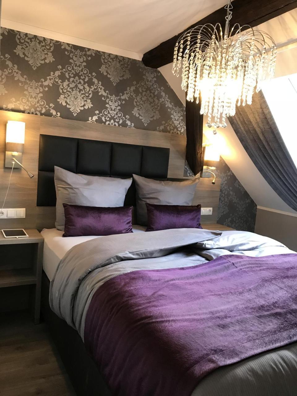 Apartmenthaus Burgenheimat In Rhens Bei Koblenz Zewnętrze zdjęcie
