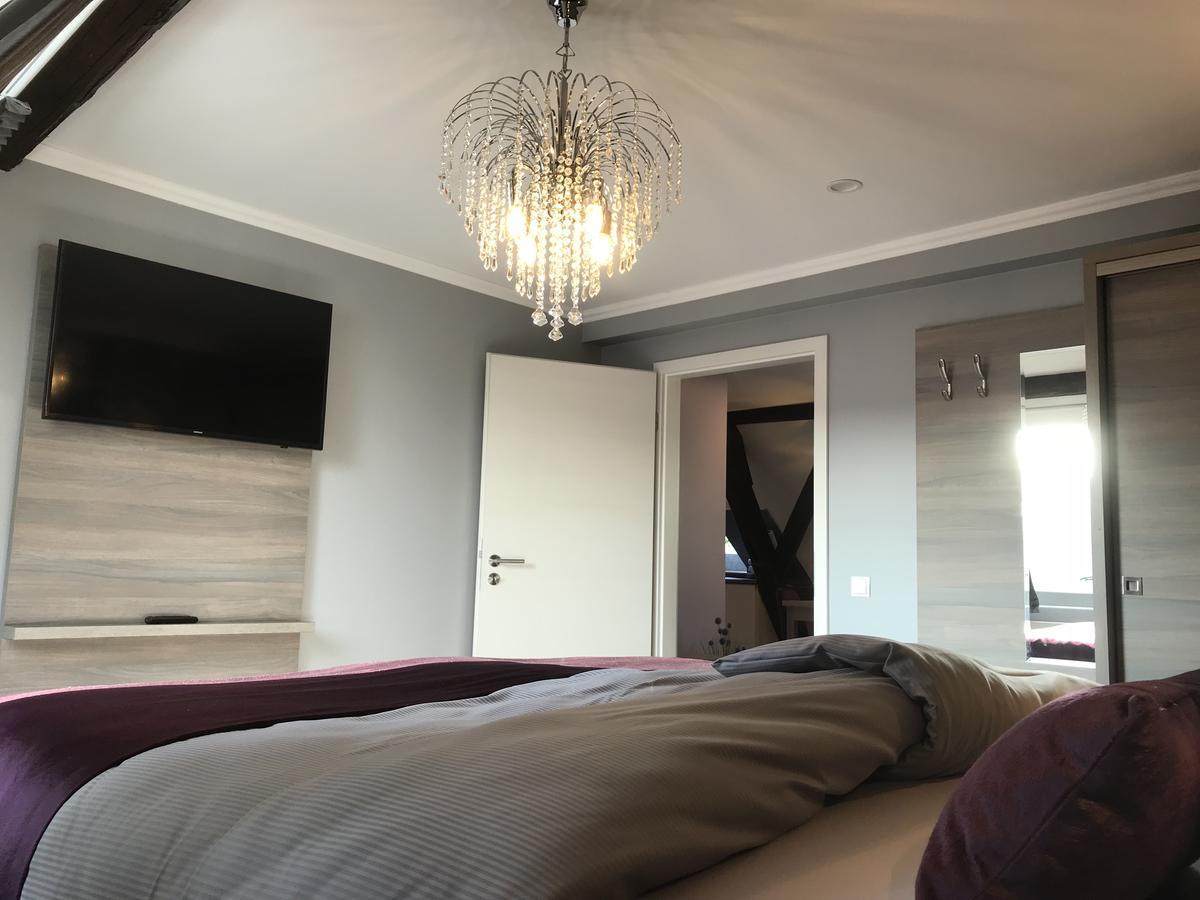 Apartmenthaus Burgenheimat In Rhens Bei Koblenz Zewnętrze zdjęcie