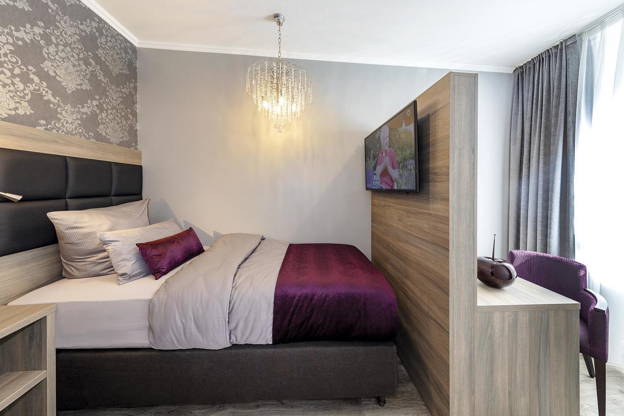 Apartmenthaus Burgenheimat In Rhens Bei Koblenz Zewnętrze zdjęcie