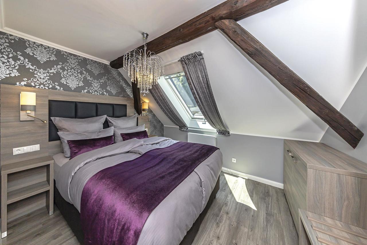 Apartmenthaus Burgenheimat In Rhens Bei Koblenz Zewnętrze zdjęcie